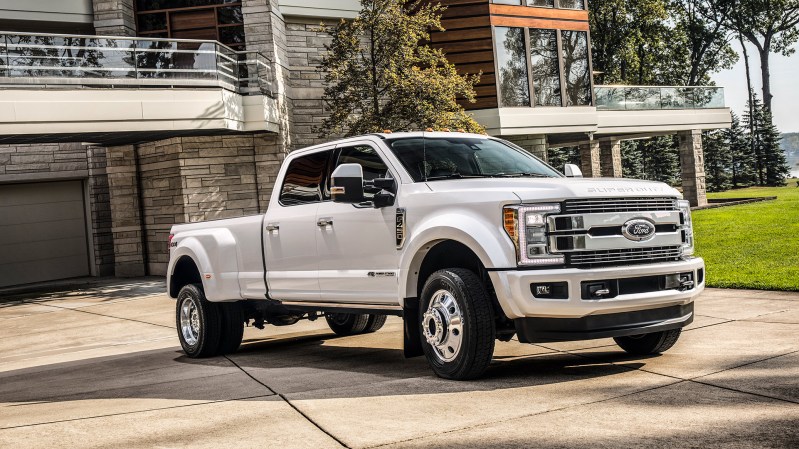 Ford Recalls Super Duty, Explorer, Expedition, Two Lincoln SUVs for Various Issues