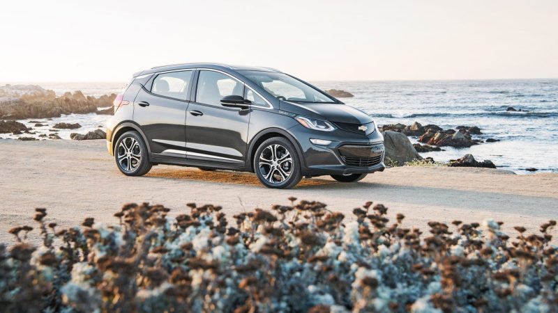 Chevrolet Bolt Sales Plunge 41 Percent in 2018 Q3 Due to Vehicle Shortages