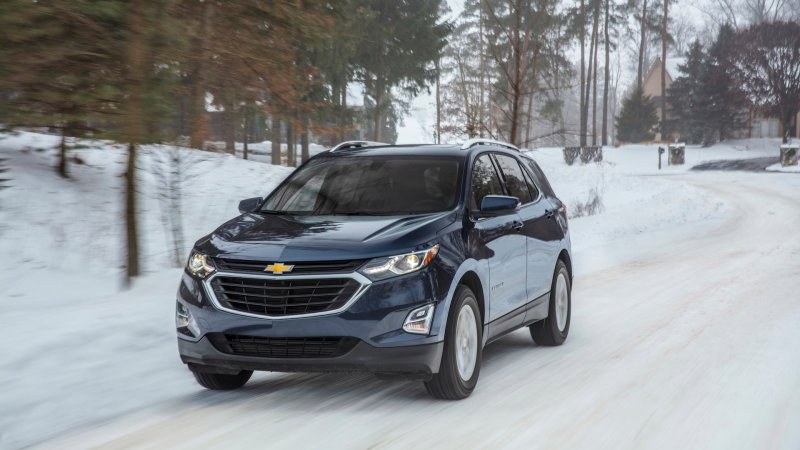 GM Under NHTSA Investigation for Chevrolet Equinox, GMC Terrain Wiper Defects