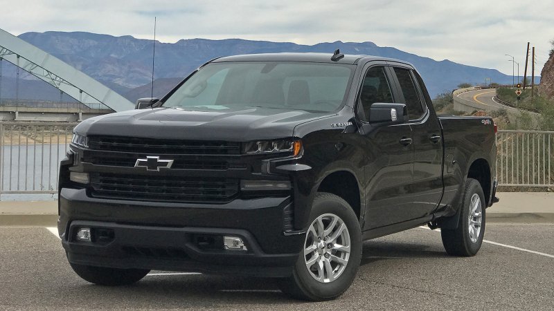 2019 Chevrolet Silverado 2.7T First Drive: No Shame in 4-Cylinder Power for This Pickup Truck