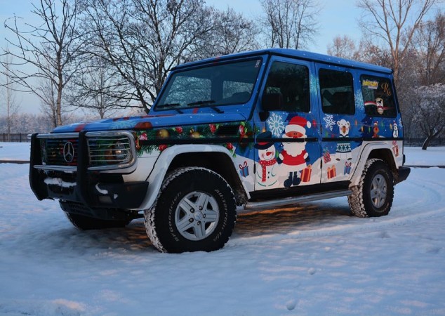 These 5 Christmas-Themed Cars are the Enthusiast-Friendly Equivalents of Santa’s Sleigh