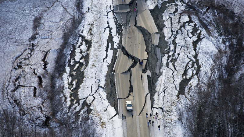 7.0-Magnitude Earthquake Cripples Alaskan Roadways, Leaving Cars Stranded and Sunken