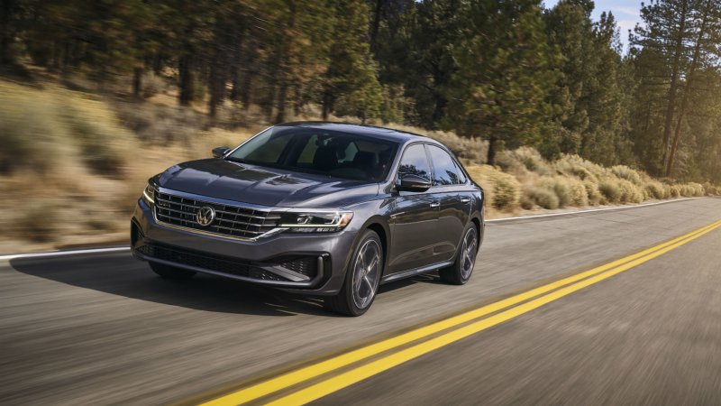 2020 Volkswagen Passat: German Luxury for Working Class Buyers