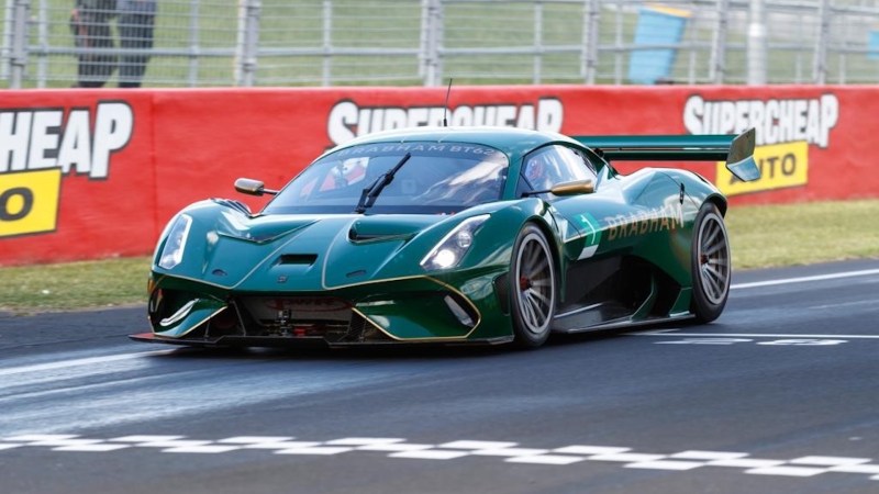 Watch the 700-HP Brabham BT62 Pulp Bathurst’s Lap Record