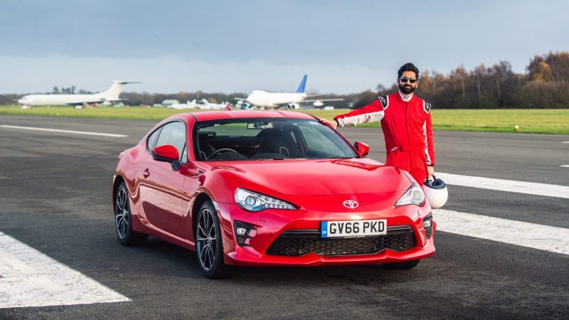 A Blind Man Sets the Ninth-Fastest Lap Time in <em>Top Gear</em>‘s Reasonably Fast Car