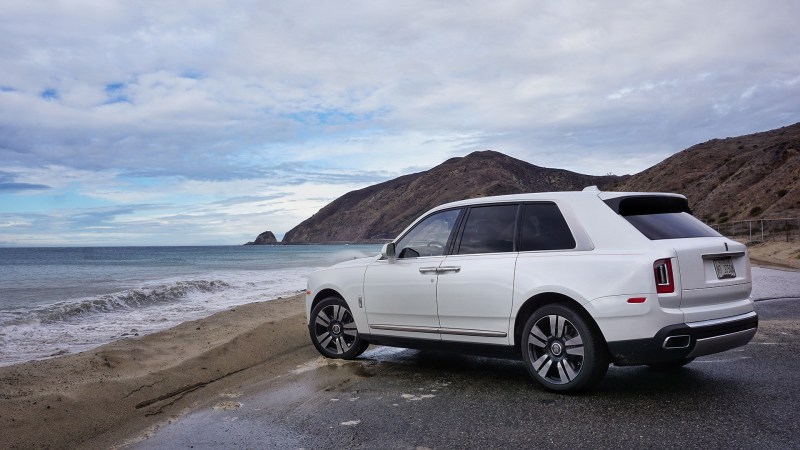 Demand for Rolls-Royce Cullinan Is Through the Roof, Production Line Can’t Keep Up