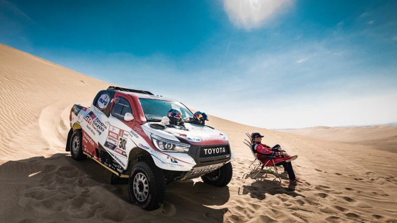 Hell Yeah! Fernando Alonso to Test Toyota Hilux Pickup Truck Built For Dakar Rally: Report