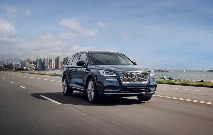 The 2020 Lincoln Corsair Sails into a Crowded SUV Harbor at the New York Auto Show