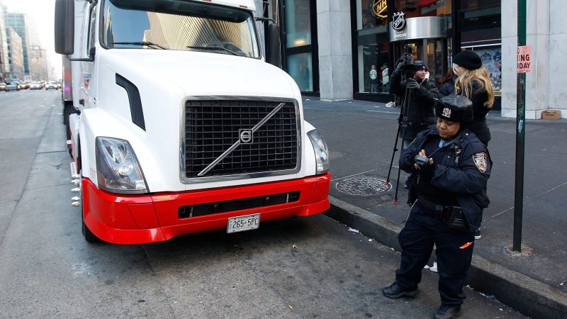 An NYC Man Earned Nearly $5,000 in 2018 by Whistleblowing on Vehicles Illegally Idling on Streets