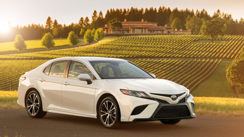 2020 Toyota Camry and 2021 Avalon Get Optional All-Wheel-Drive