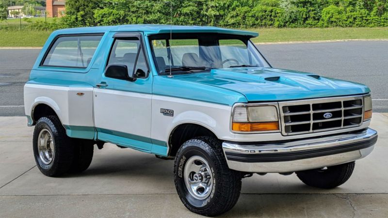 Found on Ebay: This 1994 Ford Bronco Dually Is the Ultimate Oddball Truck
