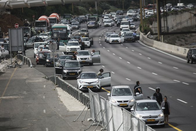 Israeli Traffic Comes to Halt Nationwide in Honor of Holocaust Remembrance Day