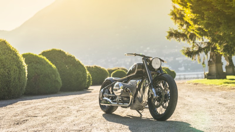 Gaze At This Retro BMW Concept R18 Motorcycle As It Wows Villa d’Este