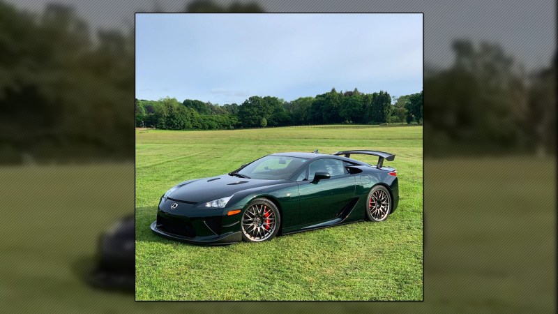 Enjoy This Lexus LFA Sliding Around a Grassy Lawn While Making Sweet, Sweet V-10 Music