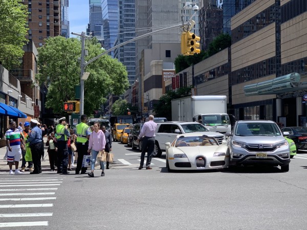 Tracy Morgan’s New $2M Bugatti Veyron Crashed Into by Honda CR-V Moments After Purchase