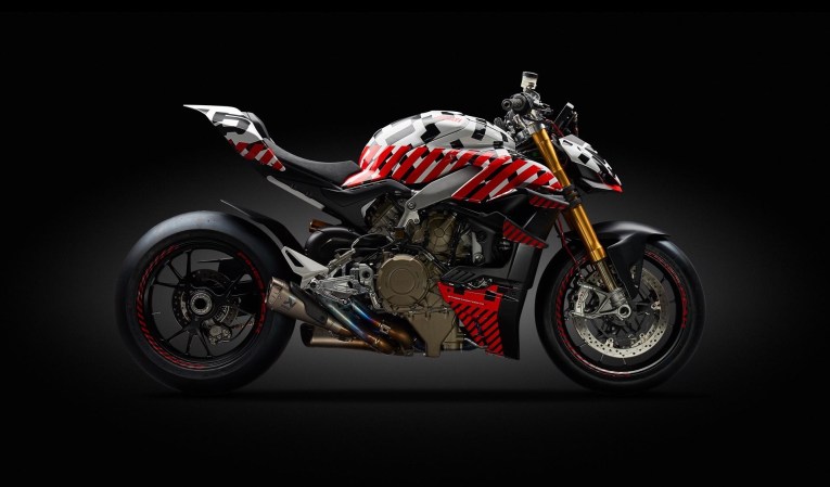 Yes, Please: Ducati’s 214 Horsepower V4 Hyperbike Drops its Fairings for V4 Streetfighter