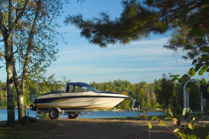 Best Trailer Tires: Add More Power to Haul any Load