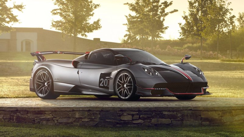 New Pagani Huayra Roadster BC Is a $3.5M, V12-Powered Italian Dream Machine