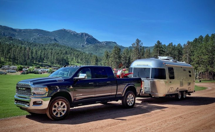 2019 Ram 2500 HD Limited Diesel and Airstream Globetrotter 23′ Review: Capable Comfort