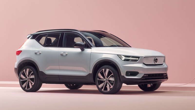 2020 Volvo XC40 Recharge: Brand’s First EV Packs 408 Horsepower, Over 249-Mile Range