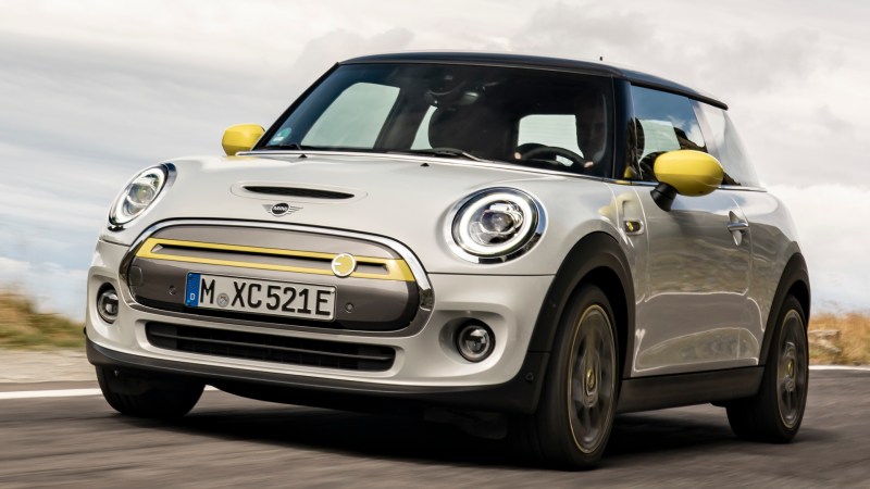 All-Electric 2020 Mini Cooper SE Starts at $29,900, Offers Only 114-Mile Range