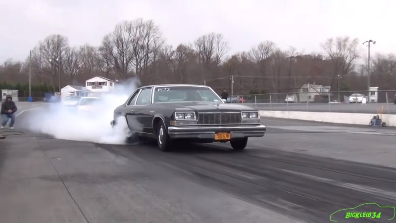 700-HP 1977 Buick LeSabre Is a Sub-10-Second Malaise Era Sleeper