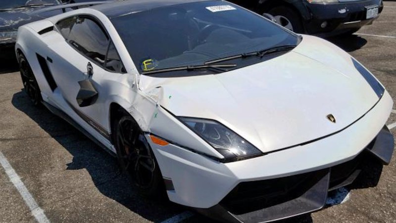 You Can Get a Major Bargain on This Wrecked Lamborghini Gallardo Superleggera