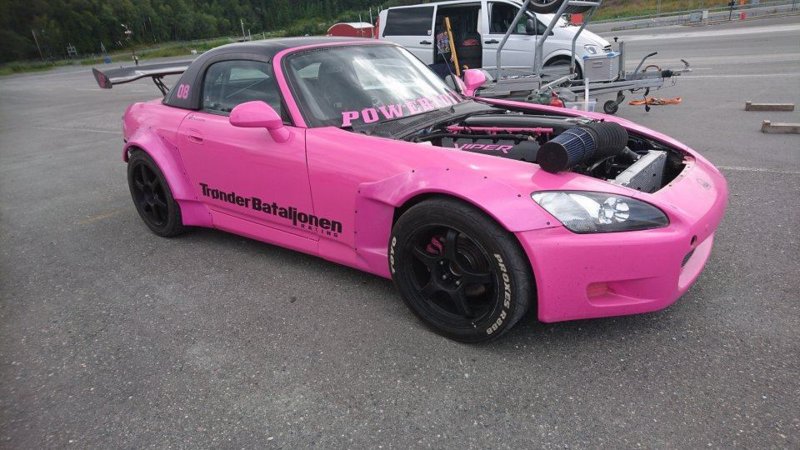 Pretty-in-Pink Honda S2000 Drift Car Rocks 8.3-Liter Dodge Viper V-10