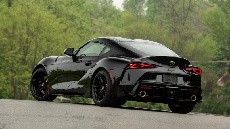 2023 Toyota Supra’s Six-Speed Manual Is a No-Cost Option