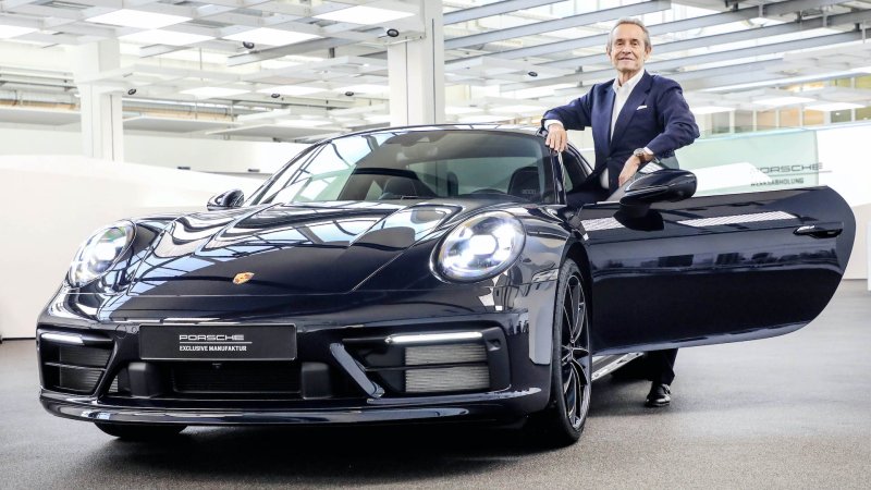 2020 Porsche 911 Carrera ‘Belgian Legend Edition’ Honors Racing Ace Jacky Ickx