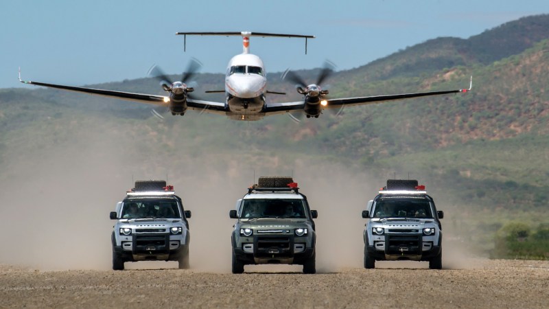 Land Rover Hands Over 2020 Defender Test Vehicles to the Red Cross