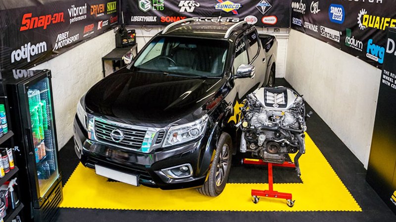 Dropping a 1,000-HP GT-R Engine in a Nissan Pickup Truck Can Only Lead to Good Things