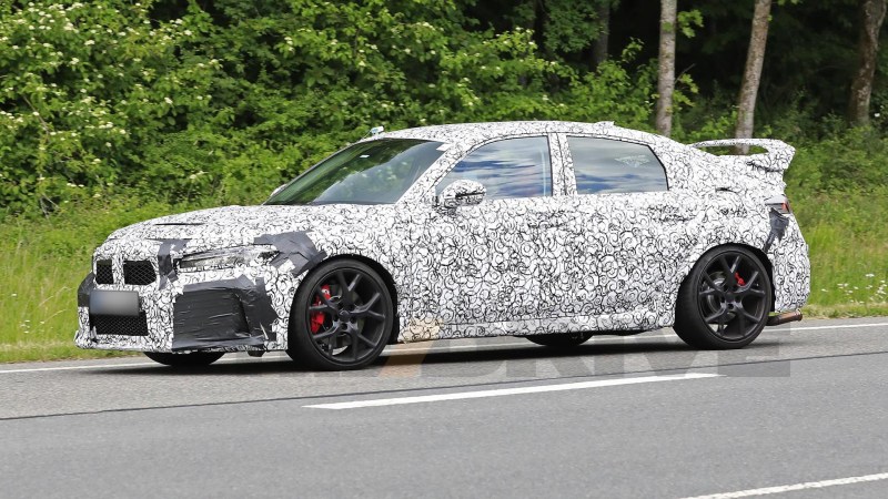 The 2022 Honda Civic Type R Keeps the Big Wing But May Go Hybrid: Spy Shots