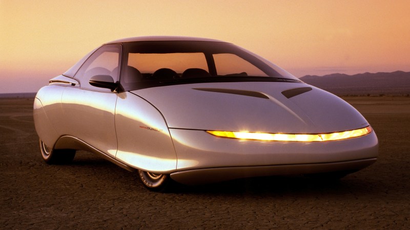 GM Built a Running Prototype of the Futuristic 1987 Pontiac Pursuit Concept