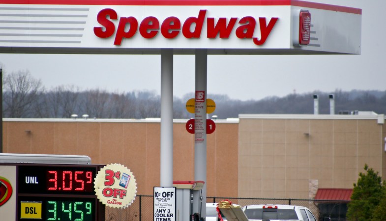 7-Eleven’s Japanese Owner Buying Speedway Gas Stations for $21B After COVID-19 Fallout