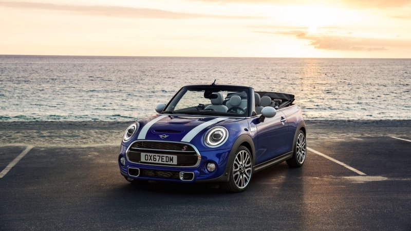 The Mini Cooper Convertible Won’t Be Around Much Longer: Report