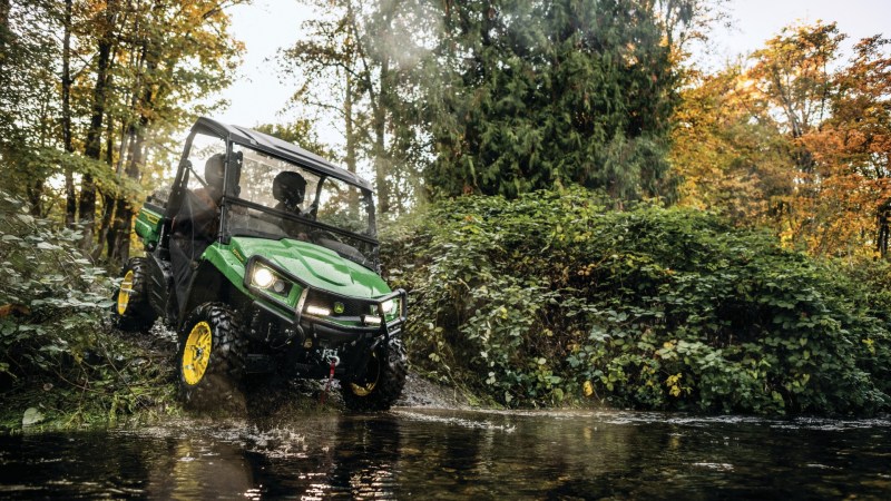 2021 John Deere Gator UTV Is Closer To an Off-Road Kei Truck Than Ever