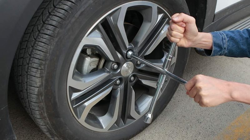 The Best 4-Way Lug Wrench