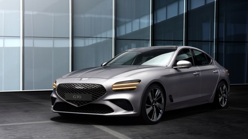 This Is the Sleeker, More Powerful 2022 Genesis G70