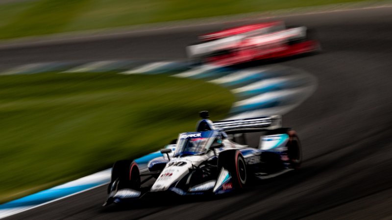 IndyCar Is Still Going Hybrid With More Than 900 HP in 2023