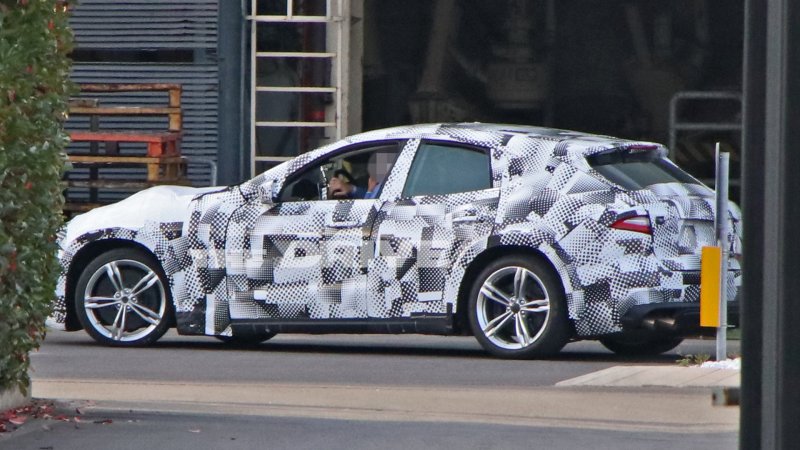 Here’s an Early Look at the Ferrari Purosangue SUV [Corrected]