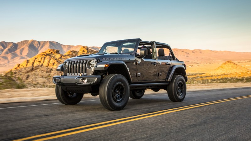 2021 Jeep Wrangler Rubicon 392: A 470-HP V8 Off-Roader With a Dual-Purpose Hood Scoop