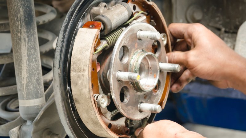 What Are Drum Brakes and How Do They Work