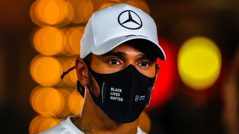 Lewis Hamilton Will Race in F1’s Season Finale After Negative Virus Tests