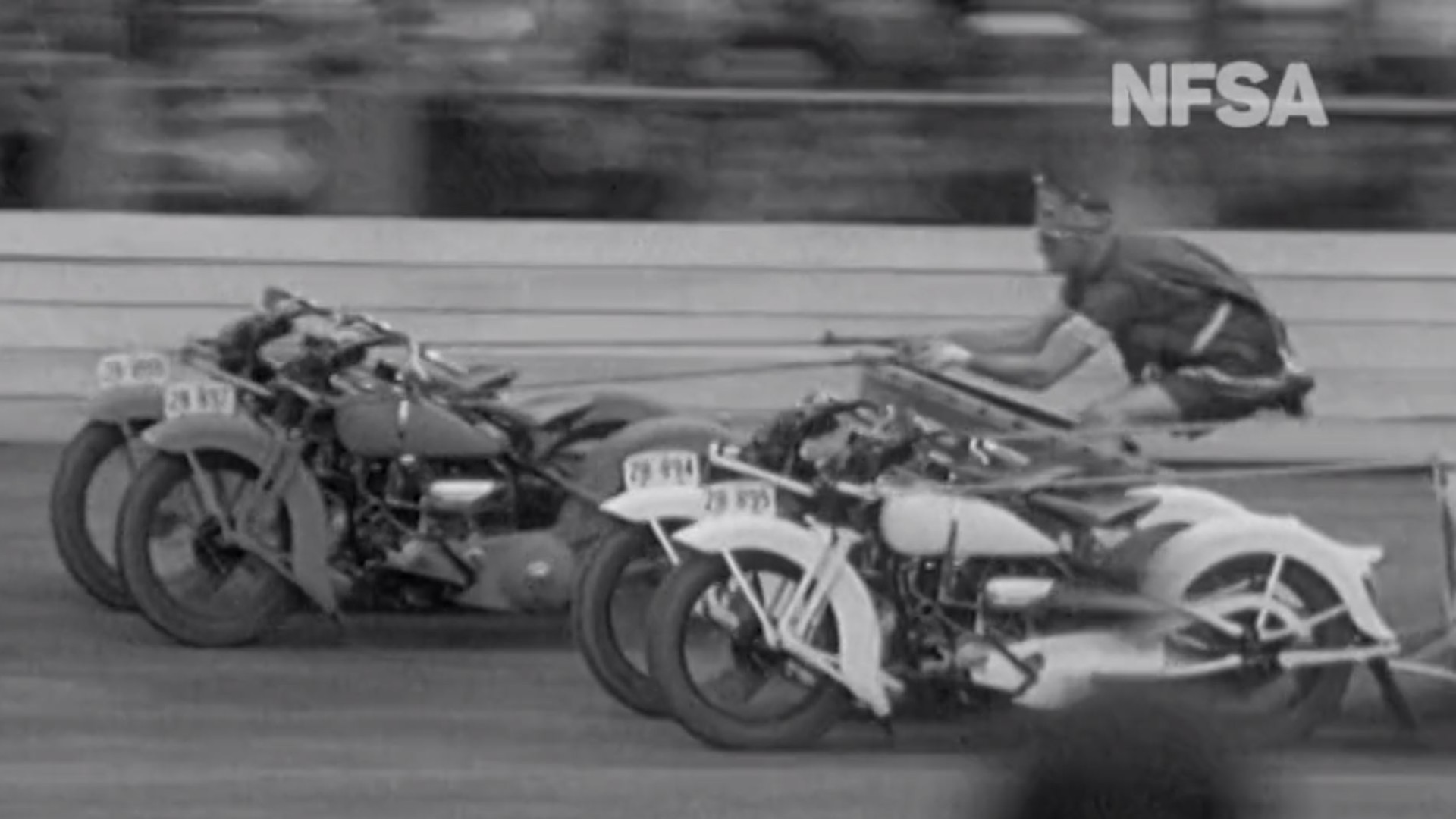 Motorcycle Chariot Racing Was a Real Sport and Every Bit as Glorious as