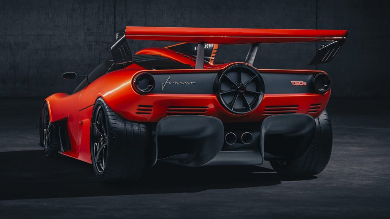 Gordon Murray’s T.50s Niki Lauda Is a Modern F1 GTR Successor That Weighs 1,878 Pounds