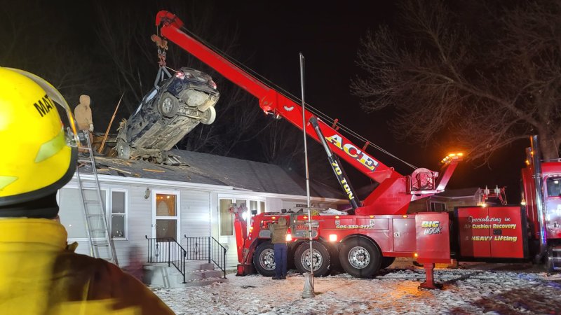 Speeding Toyota Corolla Jumps 125 Feet Into House’s Roof After Missing a Turn