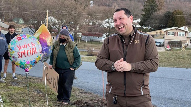 UPS Driver Gets the Best Delivery When the Whole Town Shows Up to Thank Him