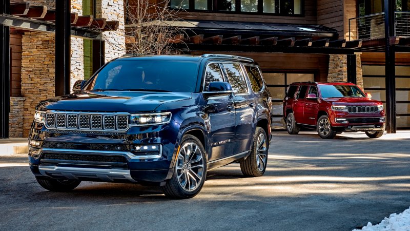 2022 Jeep Grand Wagoneer Revives an Icon With Ultra Luxury and a 6.4L V8 for $89K