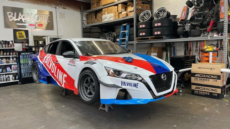 This 1,300-HP Nissan Altima Drift Car Rocks a 3D-Printed Widebody